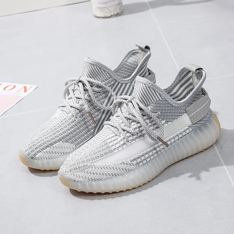 

2021 High Quality Runner 350 Women V2 Designer Fashion sneakers Unisex Comfortable Sports shoes Trainer