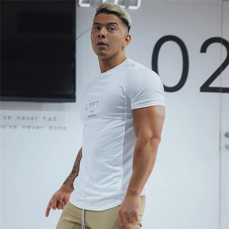 Футболка мужская с коротким рукавом и реглан хлопок облегающий топ для бега