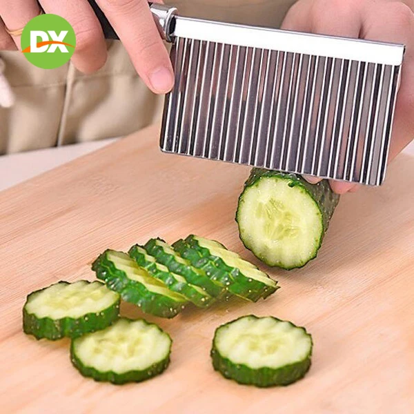 High Quality Stainless Steel Potato slicers Wavy Edged cutter Plastic Handle Kitchen Gadget potato slicer cucumber |
