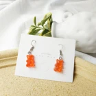 Мультяшные полихроматические минималистичные серьги-подвески в виде мармеладных медведей