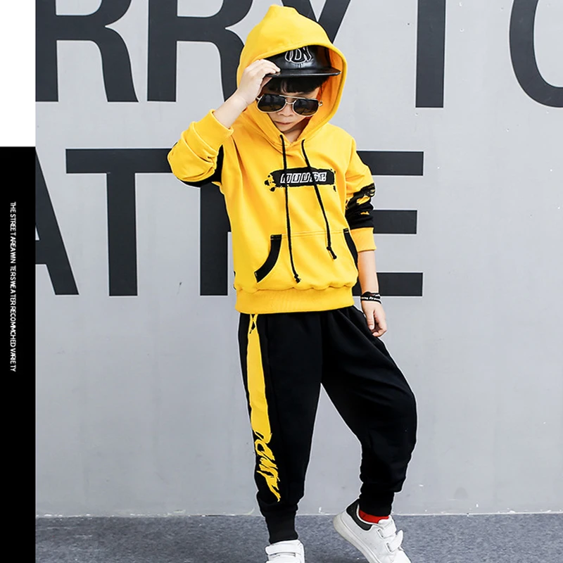 Костюм детский из свитшота и штанов в стиле хип-хоп для мальчиков с надписью
