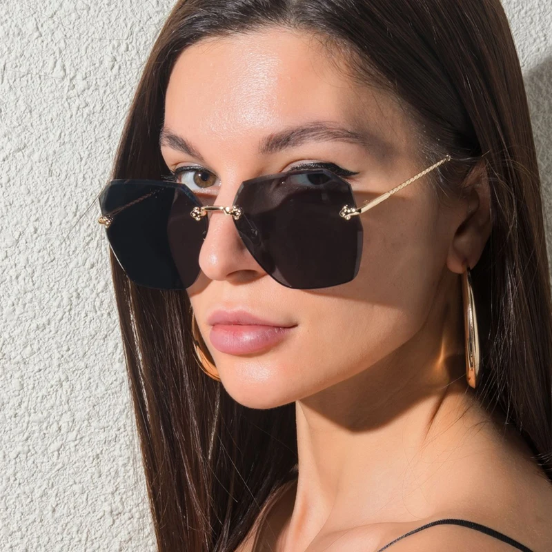 

Очки солнцезащитные женские квадратные без оправы, модные роскошные винтажные цветные солнечные очки без оправы, в металлической оправе, с ...