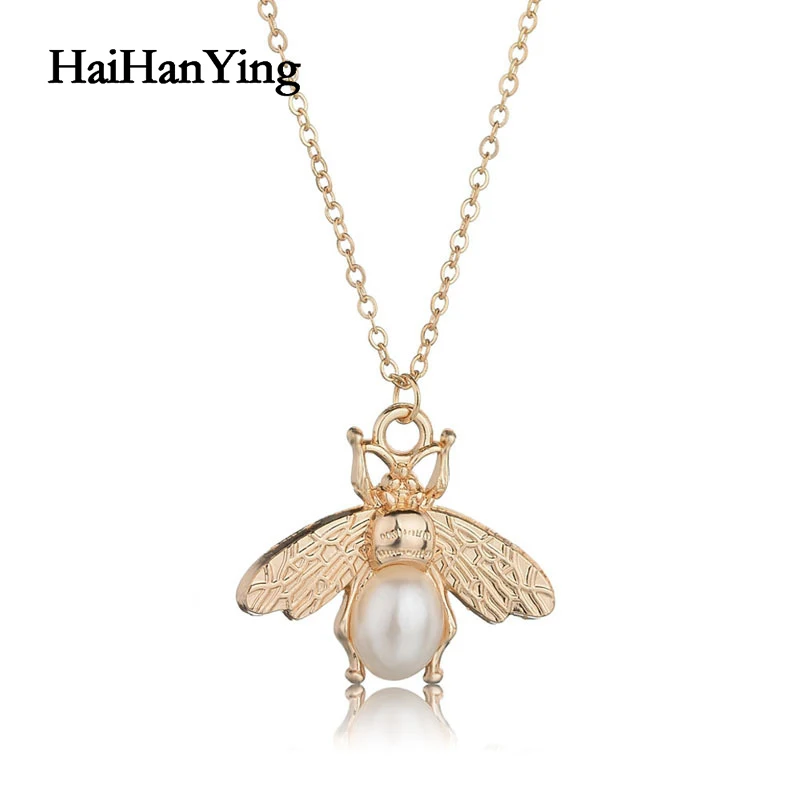 

Korean Version of Simple Women's Short Necklace with Diamonds Exquisite Party Ceremony Clavicle Chain Pendant Luxury Jewelry