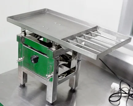 Высокое качество шоколада вибрации настольная машина с контролем температуры