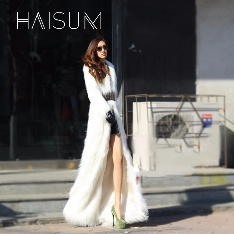 Женское меховое пальто ветровка зимняя теплая белая красная имитация лисьего