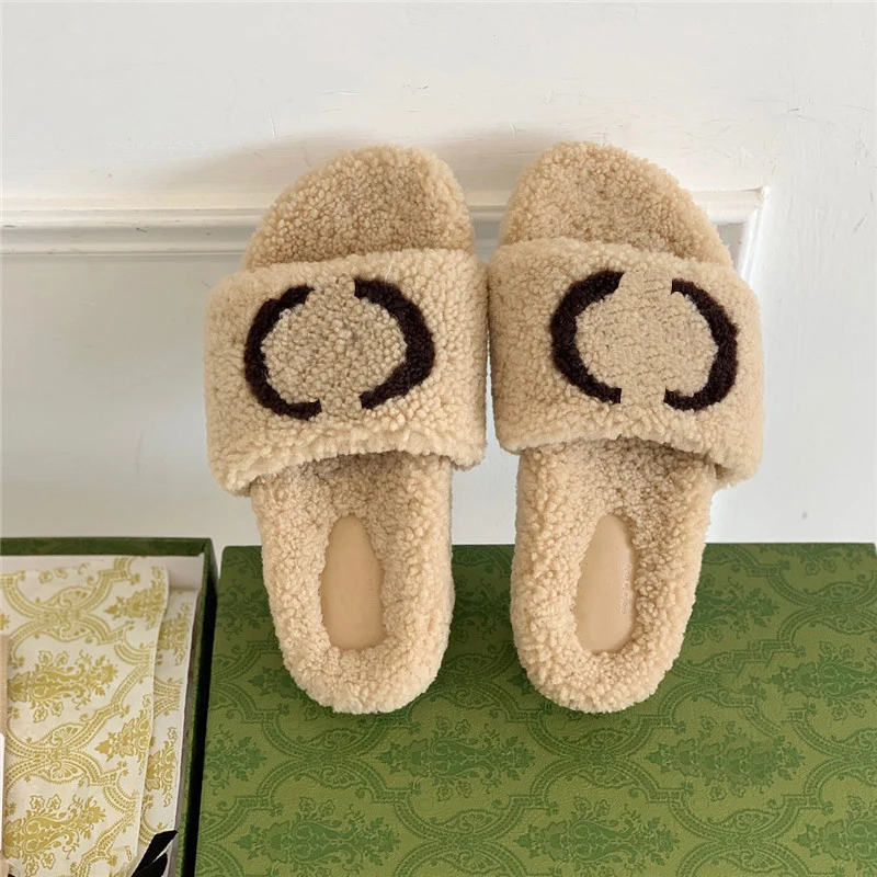 

Luxury Women Plush Flip Flops Autumn Winter Warm Outdoor Slippers Thick Platform Non-slip Casual Flat Slides Warm Fur Home Shoes