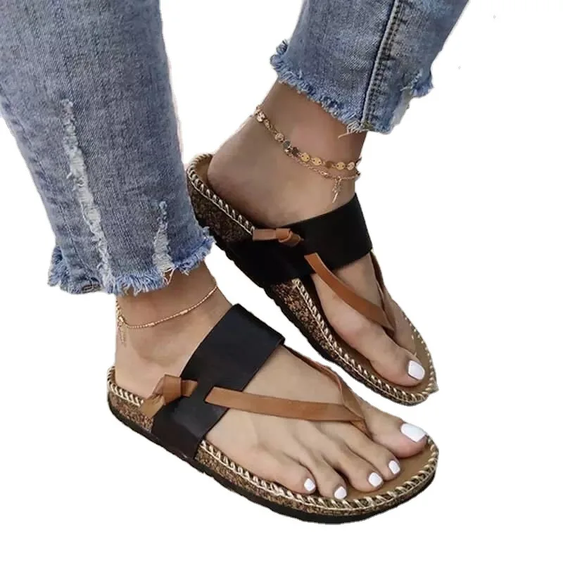 

2021 Summer New Casual Slippers Women's European and American Women Flat Breathable Roman Flip Flops Large Size Sandals A928