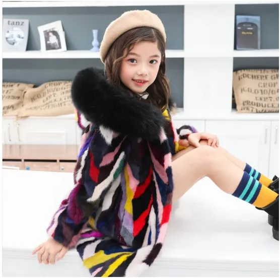 Шуба из натурального меха норки для девочек с капюшоном лисьего разноцветная