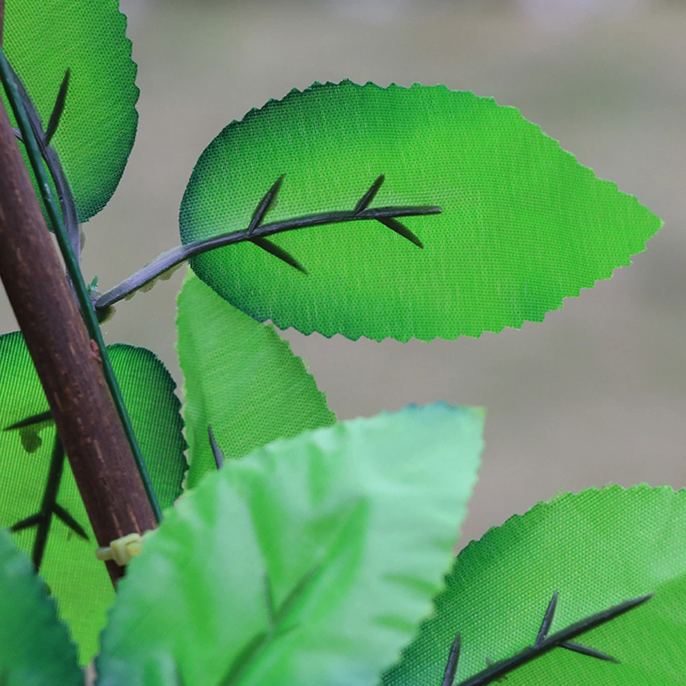 

Artificial Faux Ivy Leaf Hedge Panels Privacy Screening Garden Fence Decor Trigeminal Leaf Telescopic Fence
