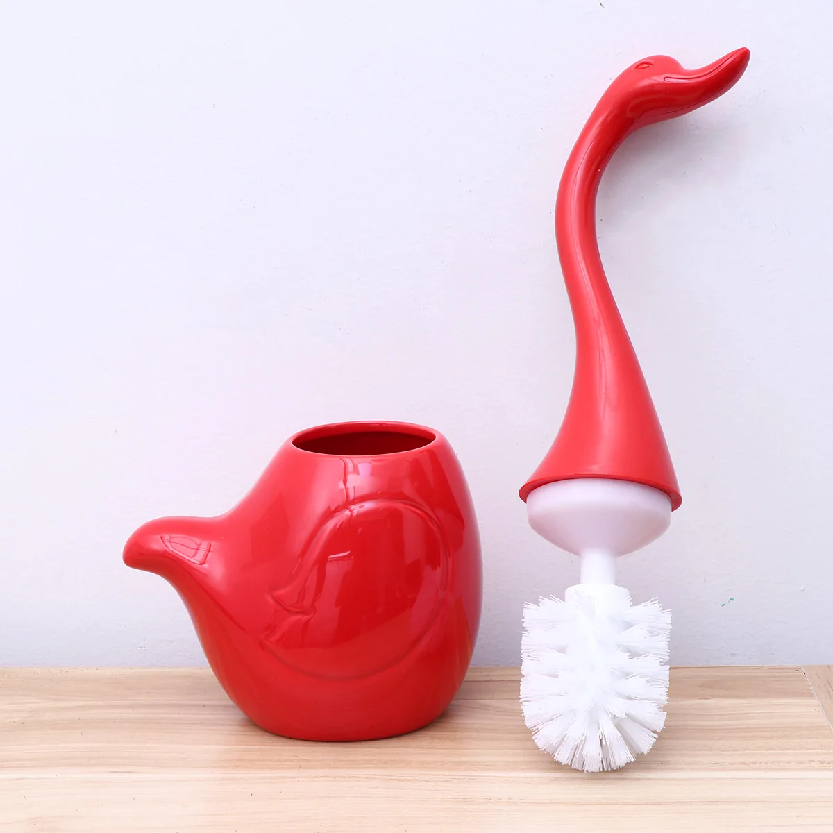 Набор кистей для унитаза компактный современный мультяшный дизайн лебедя щеток