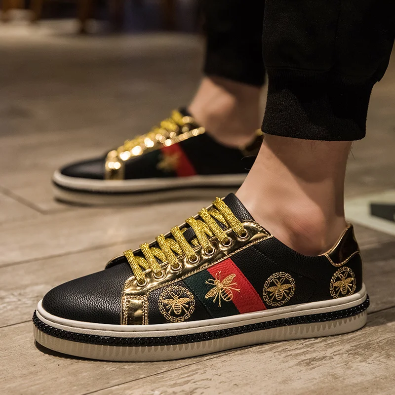 Женские кроссовки с вышивкой пчела золотистые повседневные уличные на плоской