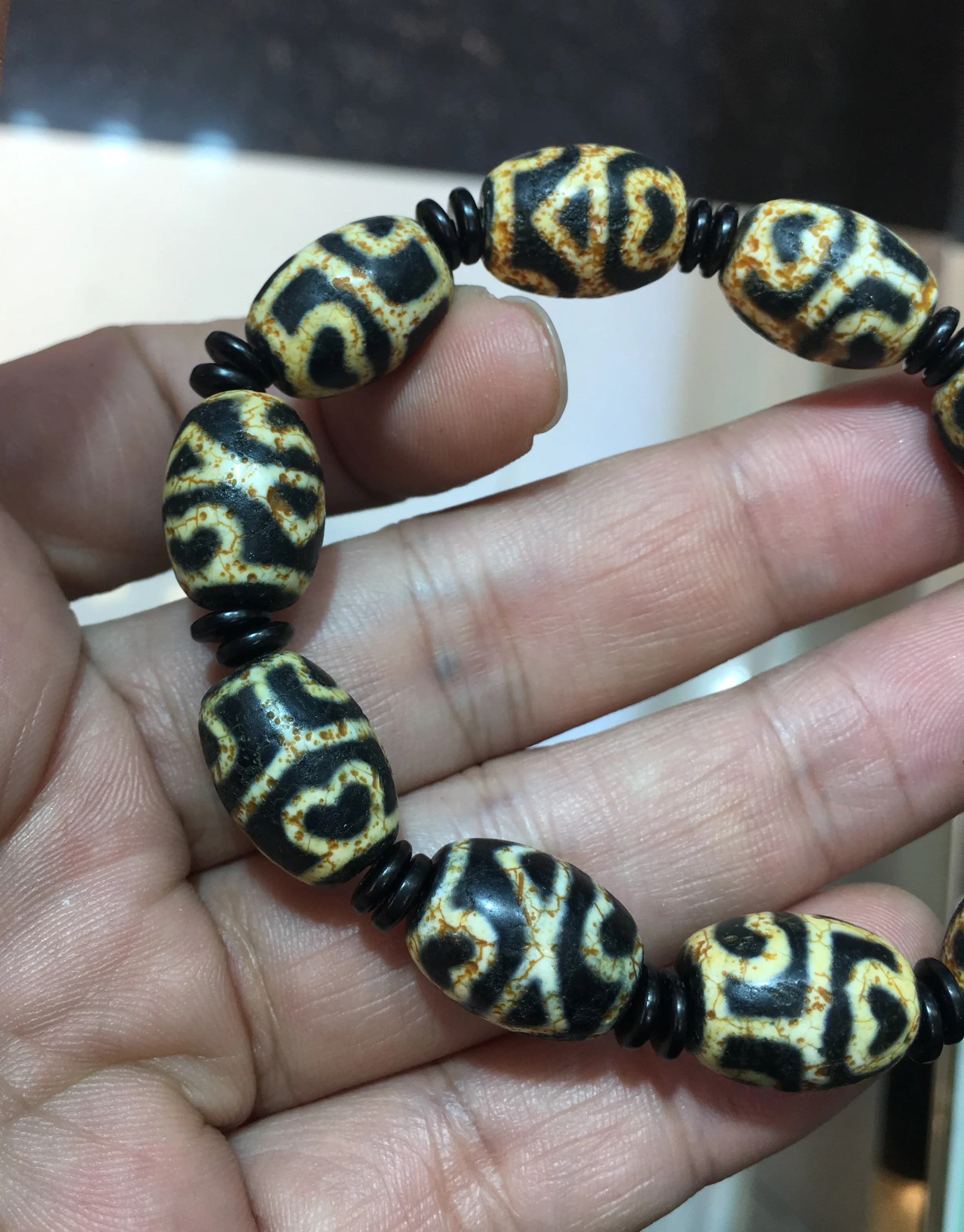 Rare Magic Tibetan Old Agate DRAGON VEIN MULTI SYMBOL Totem dZi Bead Bracelet Bangle | Beads