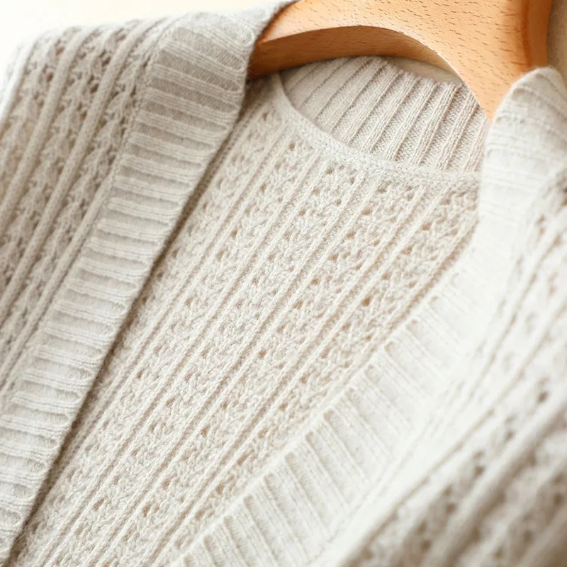 Рисунок 6 - 100% кашемировый кардиган с v-образным вырезом