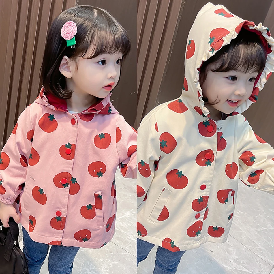 

Spring Windbreaker Baby Girl Strawberry Dot Hooded Trench Coat Children Clothing Kids Jacket for Girls Outerwear JYF