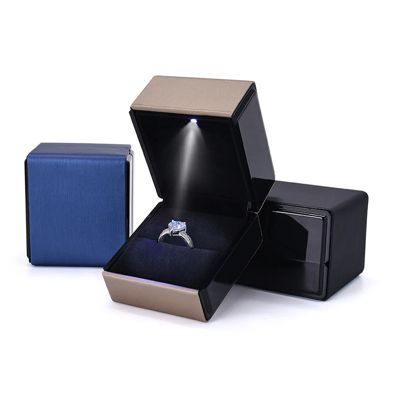 

Коробка для свадебных колец со светодиодсветильник кой, органайзер для хранения ювелирных изделий, демонстрационный кулон, ожерелье, подарочная упаковка, чехол