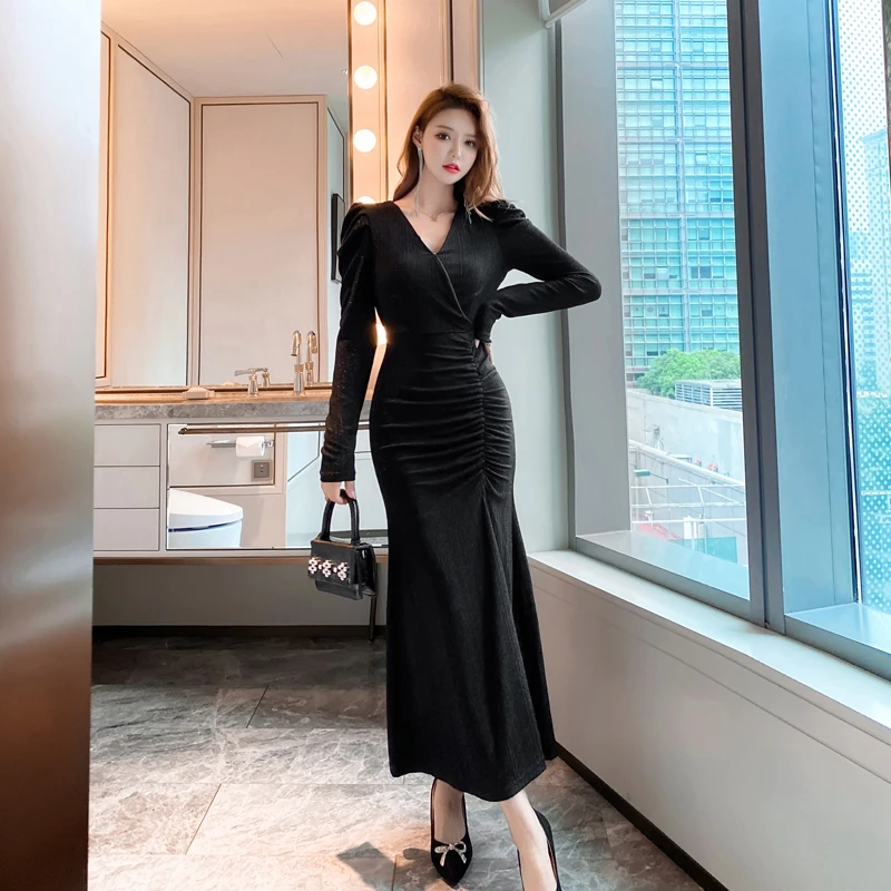 Купи V-neck Sequin Dress Autumn 2021 Black Long White Dresses for Women Party Woman Fashion Female Clothing Women's Elegant Midi Sexy за 2,040 рублей в магазине AliExpress