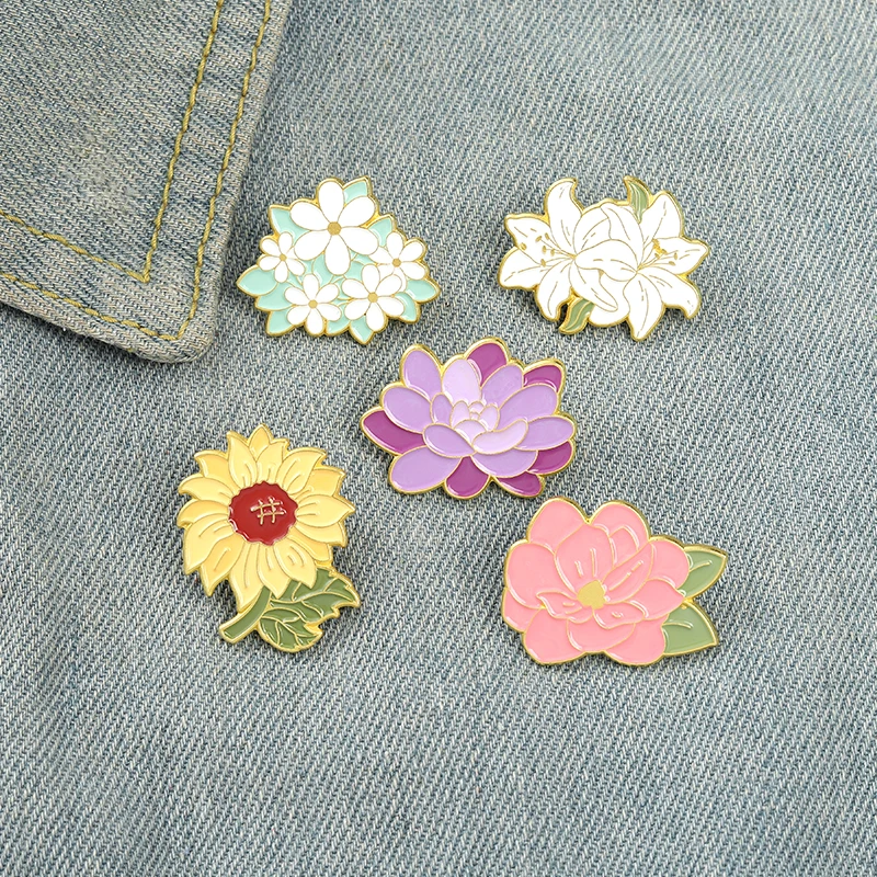 

5 Style Flower Brooches for Women Fashion Sunflower Daisy Peony Enamel Lapel Pins Backpacks Badge Jewelry Gift 2021 Wholesale