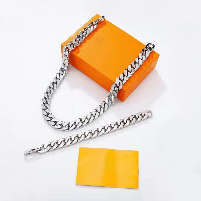

Classic Fashion New Macaron Cuban Bracelet Men's Original Luxury Design High Quality Jewelry Holiday Party Gift Box