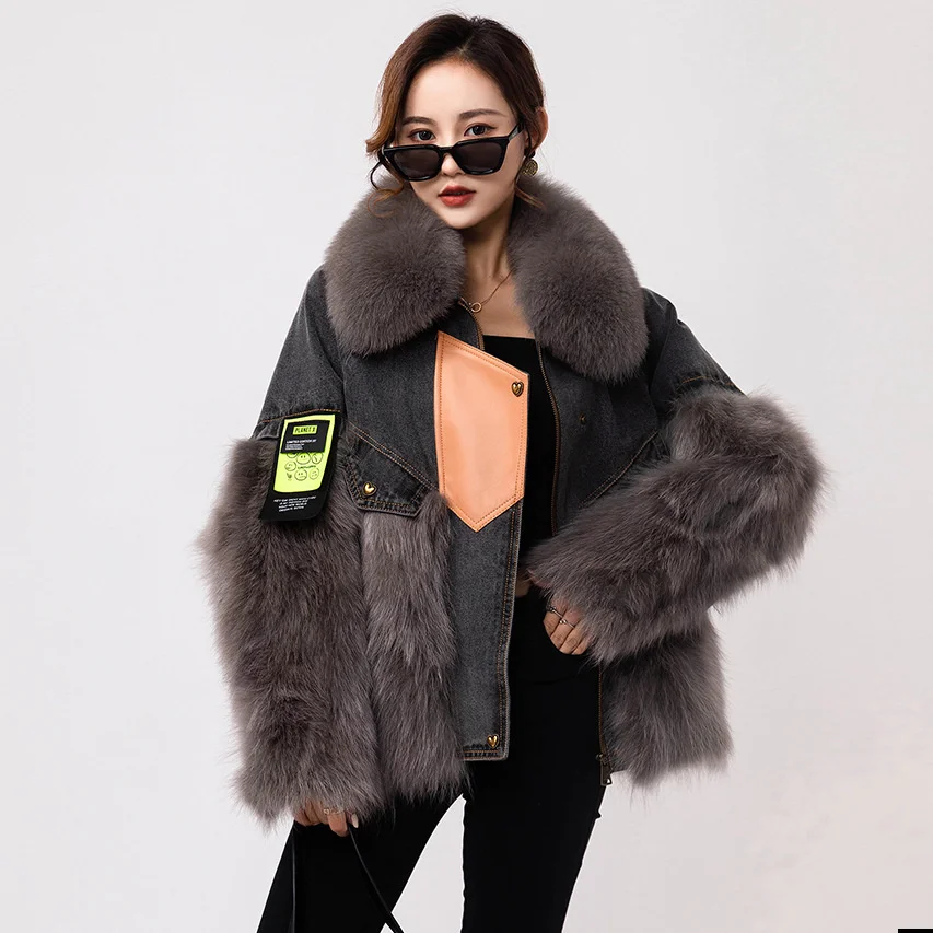 

Fox fur grass coat women's middle length 2021 autumn and winter new stitched sheepskin cowboy down coat young foreign style