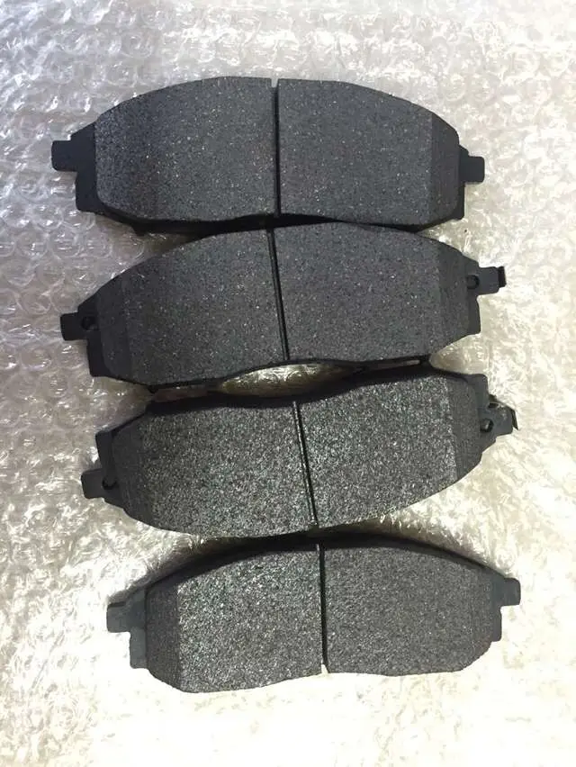 Оригинальные качественные тормозные колодки 41060-2S790 передние для NISSAN D22 RUI QI RICH