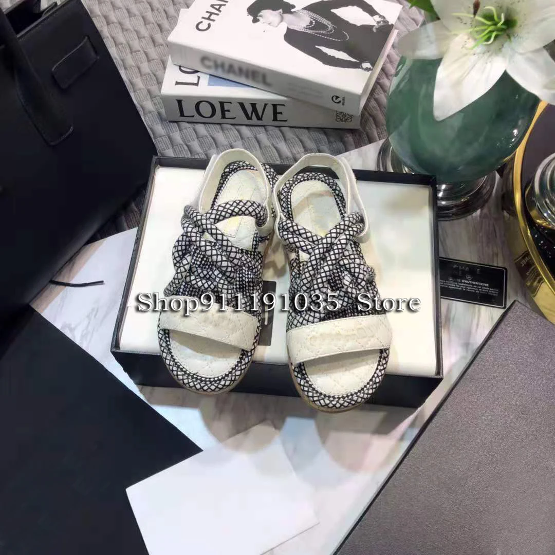 

2021 female new design brand top quality sheepskin noodles water-dyed sheepskin trendy sandals spring and summer style Roman sty