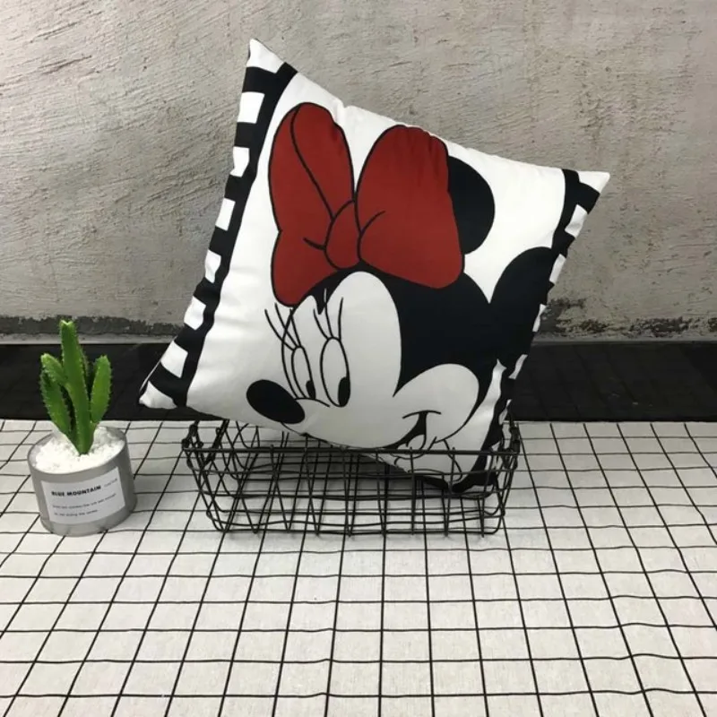 Черные кремовые белые наволочки Disney мягкие Мультяшные с Микки и Минни Маусом для