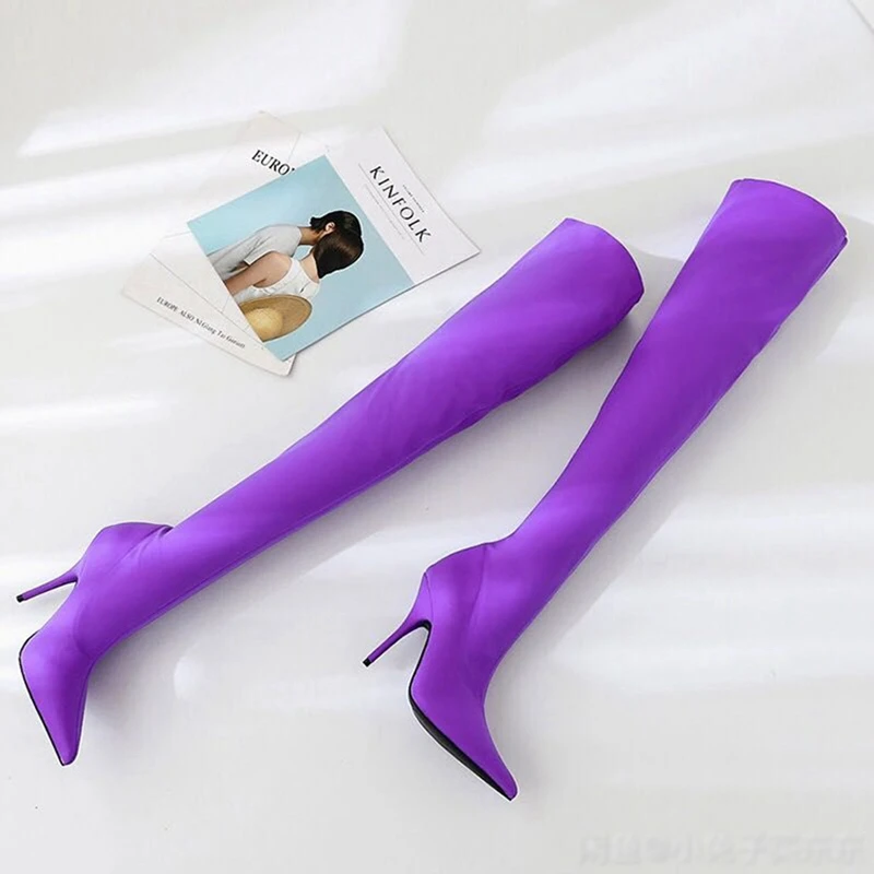 Женские эластичные сапоги выше колена из лайкры на высоком каблуке 50 см короткие