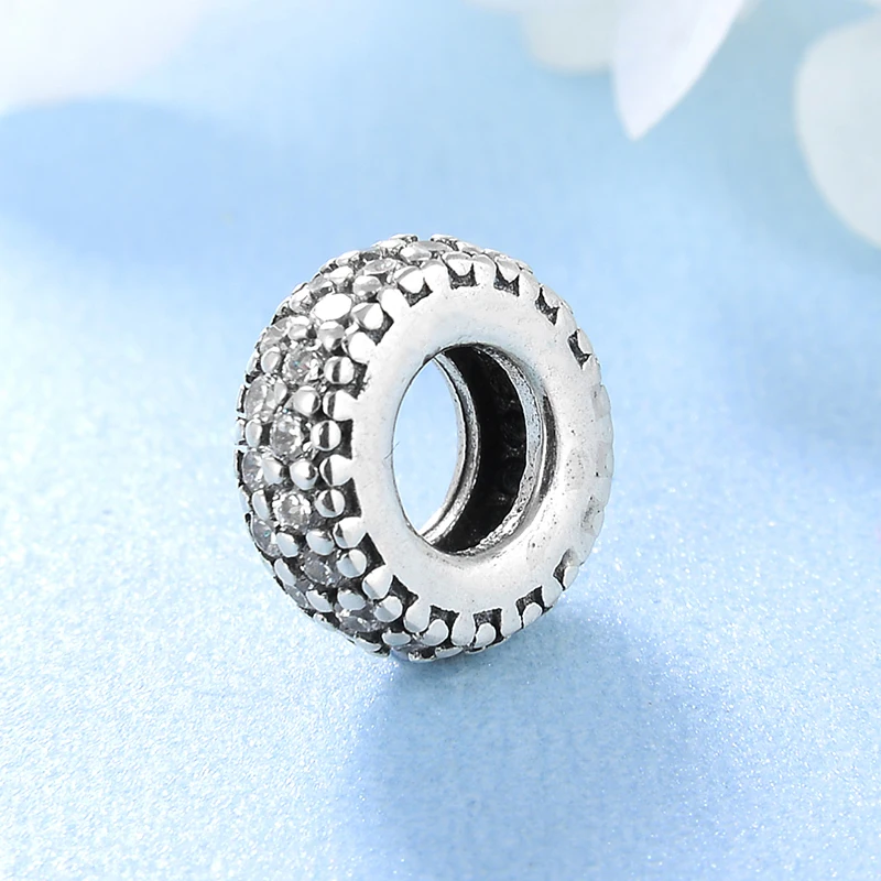 Женский браслет из серебра 925 пробы с подвеской-бабочкой