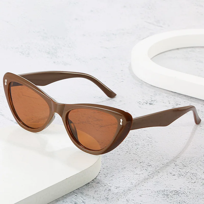 

New cat eye fashion rice nails colorful candy-colored sunglasses women trend hip-hop wild sunglasses men UV driving glasses