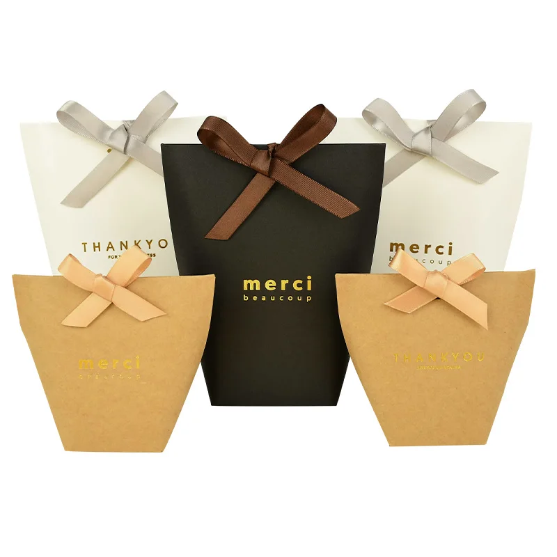 

5pcs/lot Black White Bronzing "Merci" Candy Box French Thank You Kraft Paper Bags Gift Package Box Wedding Birthday Party Favors