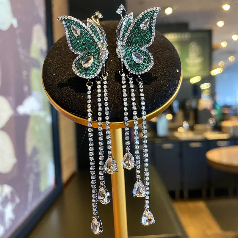 

2021 New Arrival 925 Silver Long Tassel Earrings Luxury Cubic Zirconia Butterfly Shape Wedding Engagement Earring Fine Jewelry