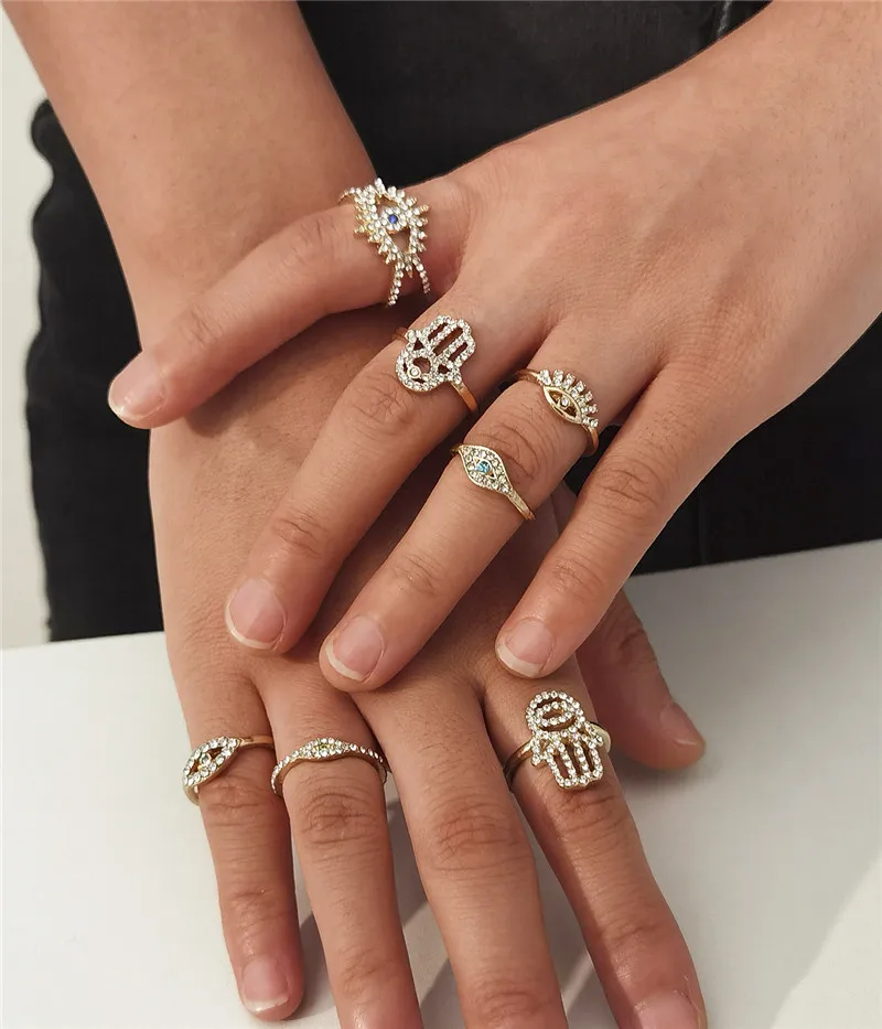 

New Korean Version Simple Personality Bergamot Ring Accessories Female Ins Style Creativity Hollow Diamond Eye Set Ring Jewelry