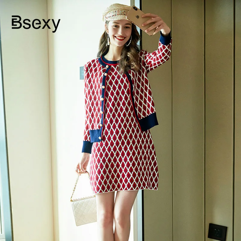 2019 осенний Женский трикотажный топ с длинными рукавами и принтом листьев +