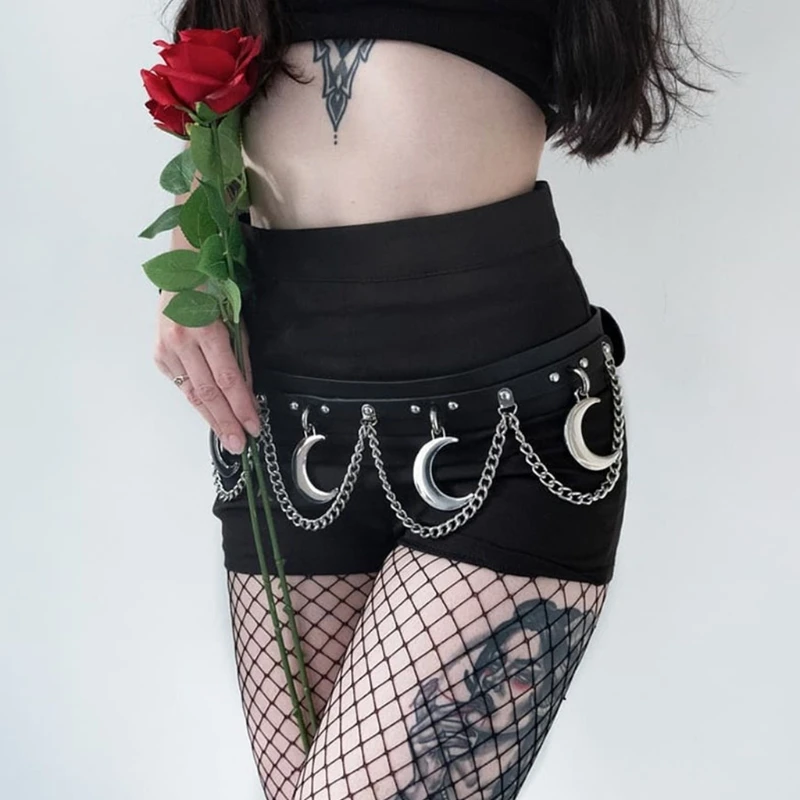 

PU Leather Crescent Moon Gothic Punk Waist Belt with Chain for Women Walking Street Cool Wasitban Girls JK Dress