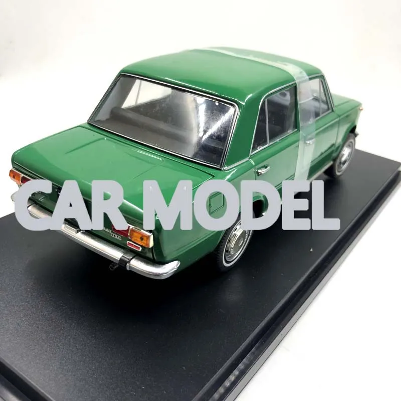 Игрушечный автомобиль из 1:18 сплава, колесо 124, модель автомобиля Лада, детская Игрушечная машина, оригинальная Авторизованная аутентичная детская игрушка