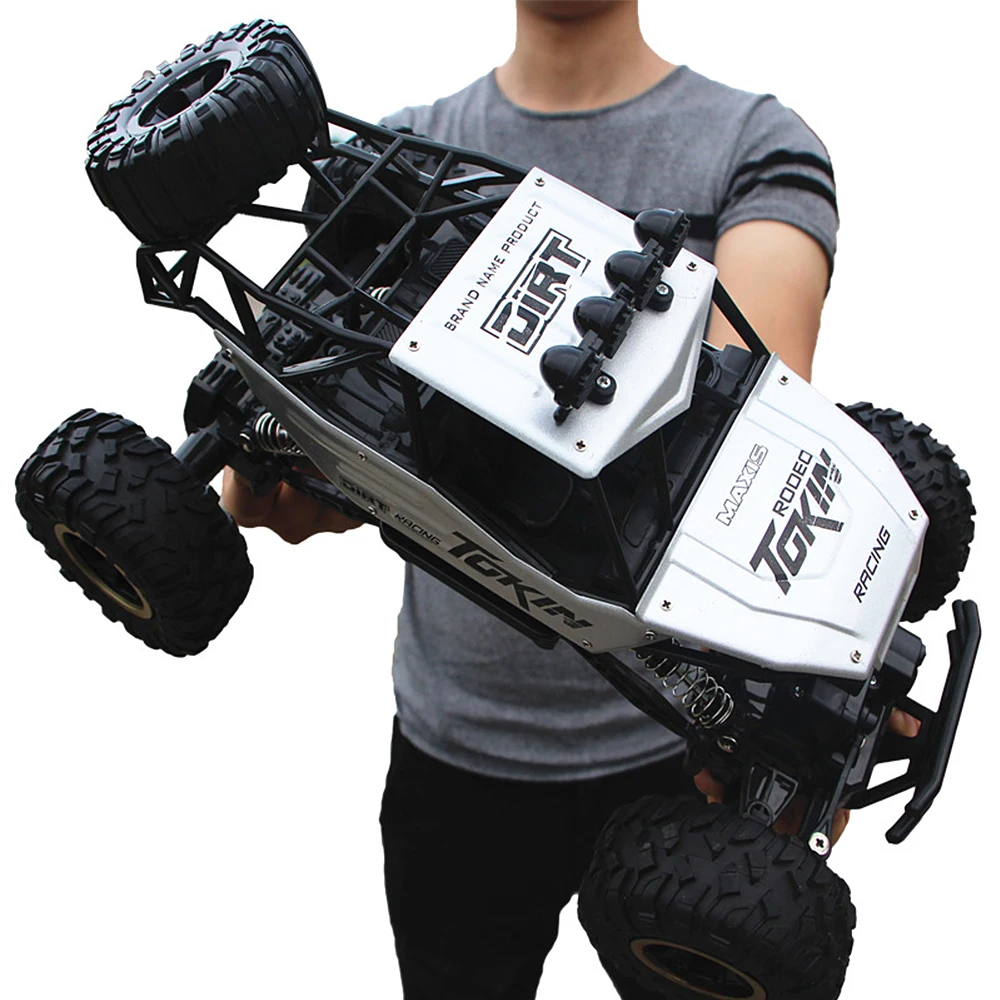 1:12 4WD RC автомобили обновленная версия 2,4G радиоуправляемые игрушечные машинки RC багги скоростные грузовики внедорожные Грузовики Игрушки для детей мальчиков - Цвет: 37cm silver