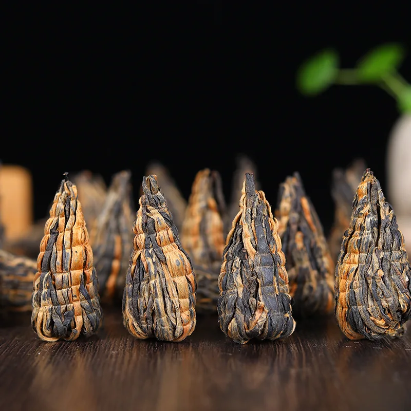 

Китайский Юньнань, черный/чай Fengqing Dian, премиум-чай из Гонконга, маленькая красная башня, бутон, красный чай DianHong для питательного чая на живо...