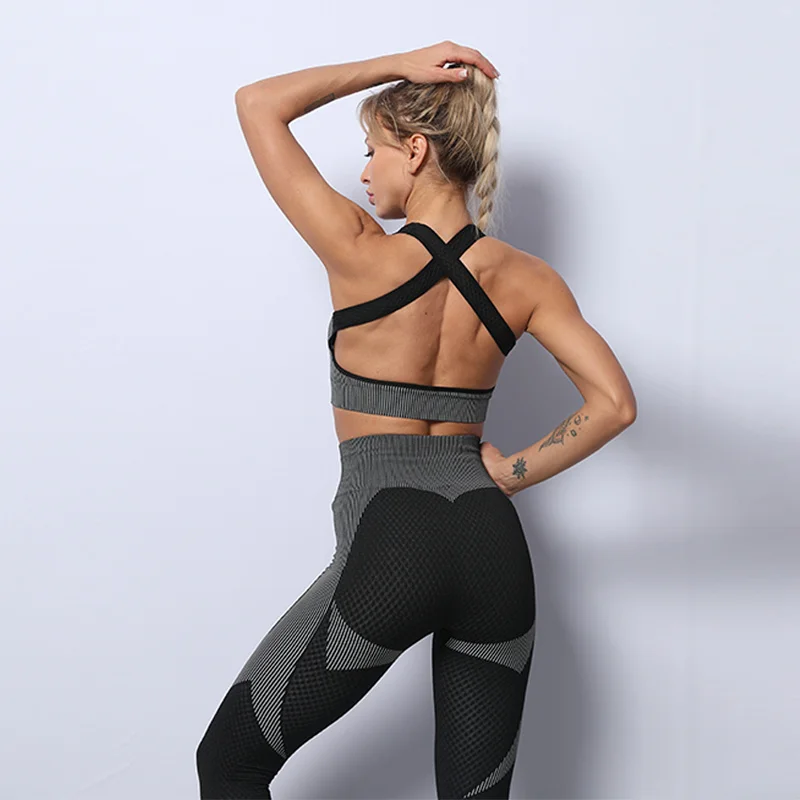 

Seamless Women Yoga Gym Sports Suits Fitness Workout Running Clothing Sportswear Long Sleeve Crop Top Leggings Bra Athletic Set