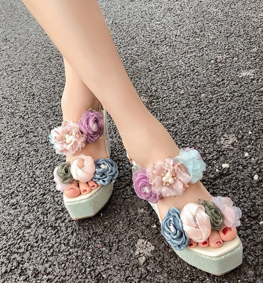 

Womens Pearls 3D Flowers DIY PVC Clear Transparent Peep Toe Sandals Platform Wedge High Heel Slingbacks Shoes K02 New 2021