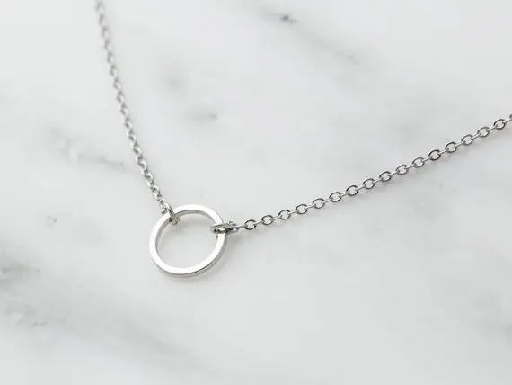 Простое кольцо с полым обручем контур кармы открытое круглое ожерелье подвеска