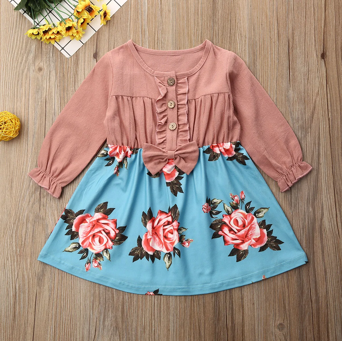 Детское демисезонное платье-пачка с длинным рукавом и бантом