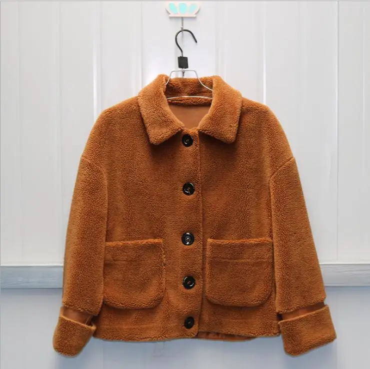 Женская короткая куртка из искусственной овечьей шерсти большие размеры