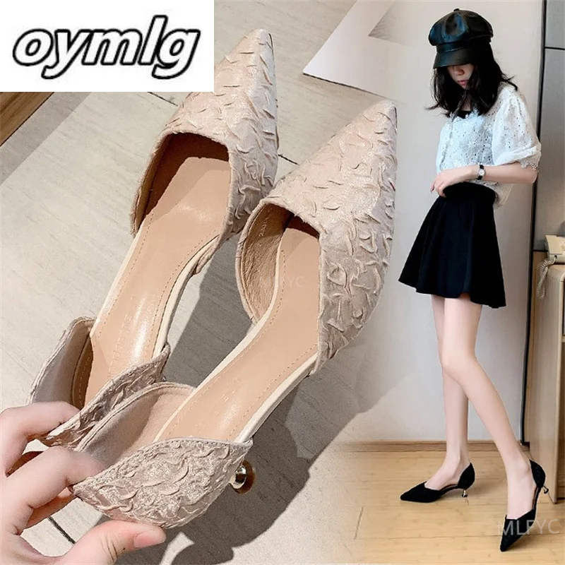 

Босоножки на маленьком каблуке, популярные Весенние Новые Модные Остроносые туфли с вырезами для девушек на низком каблуке, туфли на высоко...