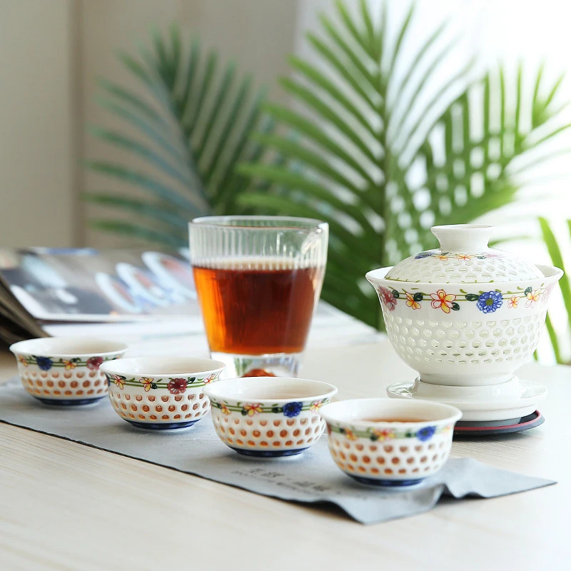 Изысканный сине белый керамический гайвань чайный набор 1pot 5cup непревзойденный