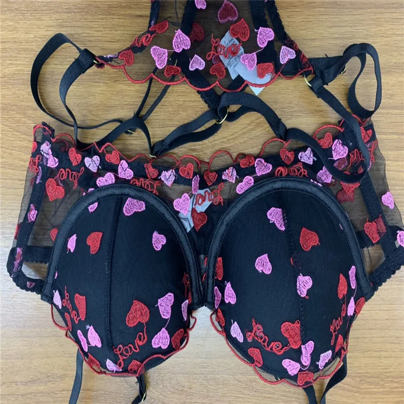 

Women's Two Piece Underwear Set Heart Embroidery Printing Perspective Bra Ribbon Underwear for Female Honeymoon Exotic Sets 2020
