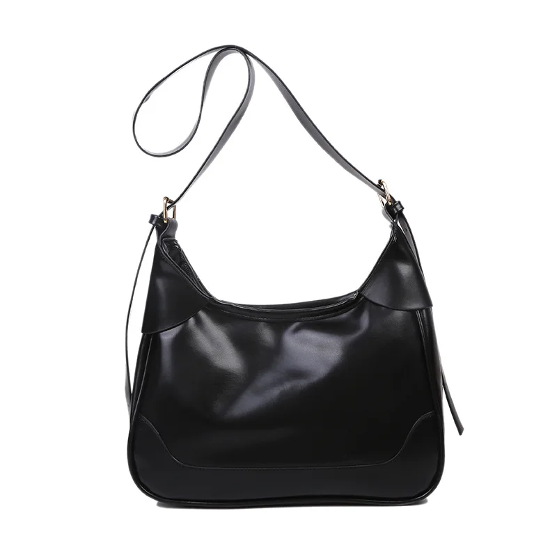 

Retro large capacity new fashion casual shoulder bag armpit bag Joker ins messenger bag