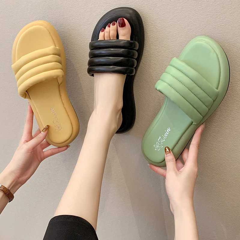 

House Slippers Platform Flat Shoes Female Slipers Women Slides Low Fashion 2021 Soft Summer Luxury Rubber PU Slippers Women Summ
