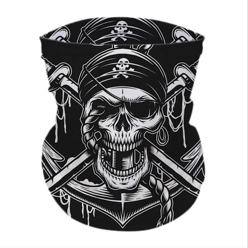 Рисунок 4 - Забавный женский шарф-кольцо с рисунком черепа