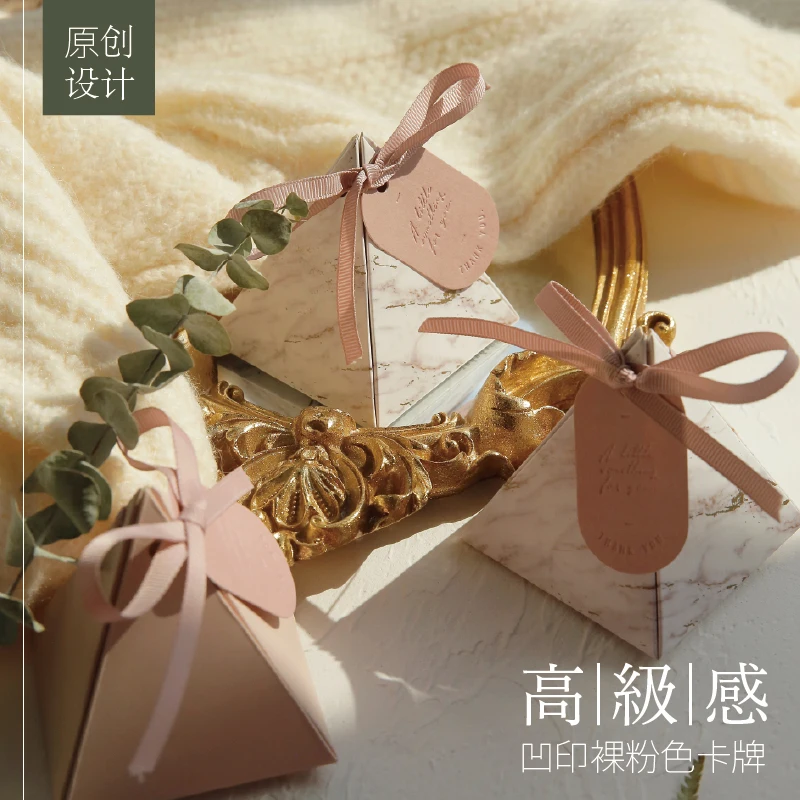 

New Gift Box Green Triangular Pyramid Marble Candy Box Wedding Favors and Gifts Packing Chocolate Boxes Baby Shower