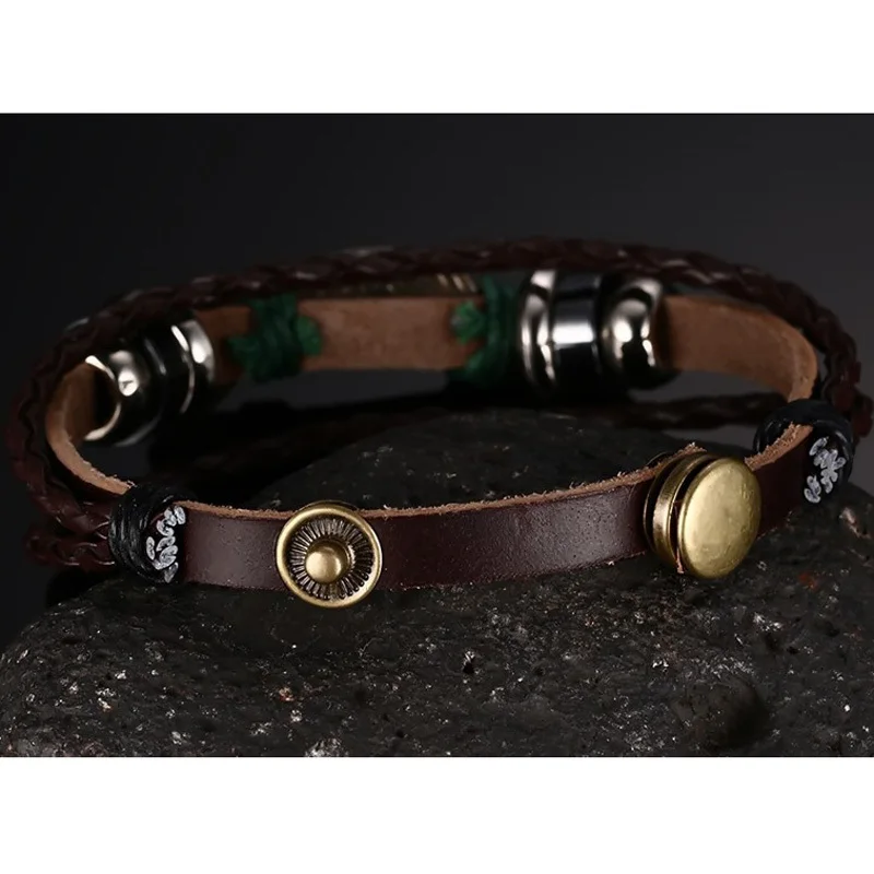 Мужской кожаный браслет для форели с оттенком в коричневом плетеном ремешке